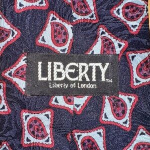 Liberty of London silk tie like new